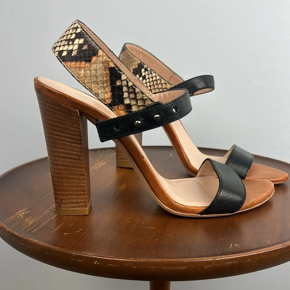 Club Monaco size 39.5 leather strappy slingback heeled sandal